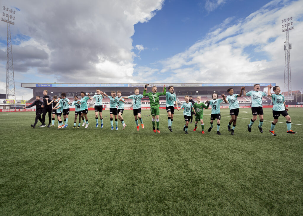 2024-04-20 Helmond, GS Staalwerken Stadion. Helmond Sport O13 - Bennekom O13. 

Photo: Kevin Senders/KEV.